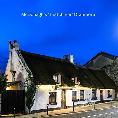 Clarin Rest Contemporary In Restored On Wild Atlantic Way Lodge Galway